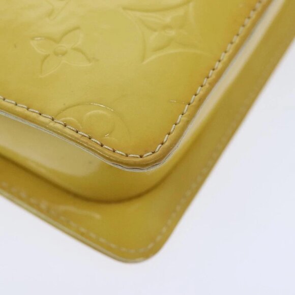 LOUIS VUITTON Monogram Vernis Motto Pouch Lime Yellow M91059 LV Auth 94843 - Picture 15 of 16